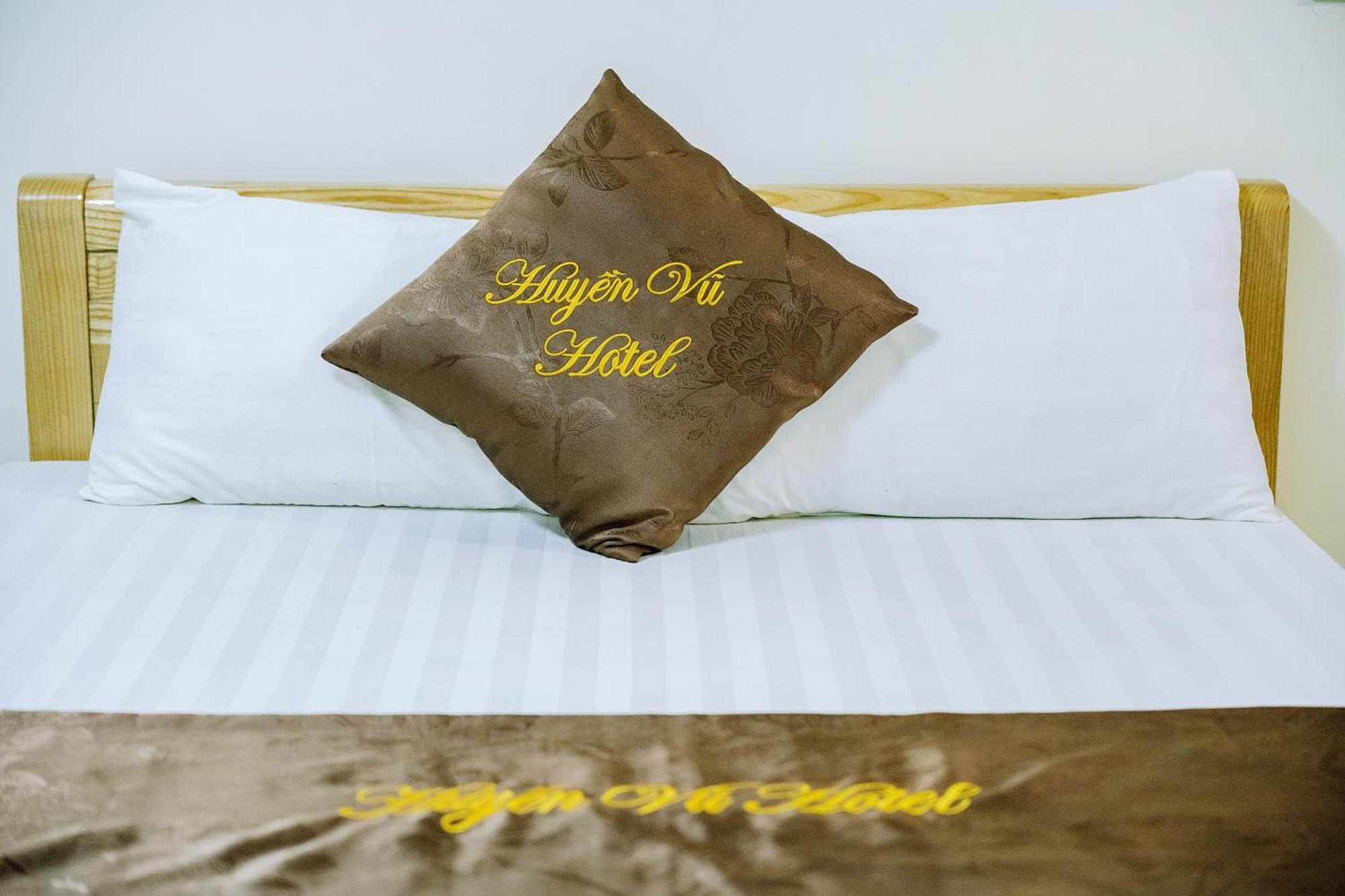 Victor Charlie Hostel Dong Khe Sau Экстерьер фото